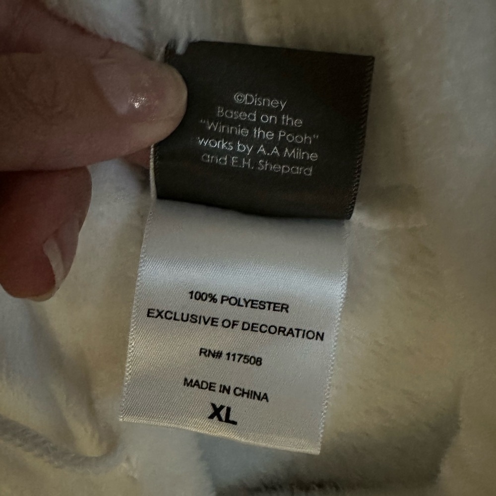 Disney Winnie the Pooh white hoodie - Picture 5 of 12